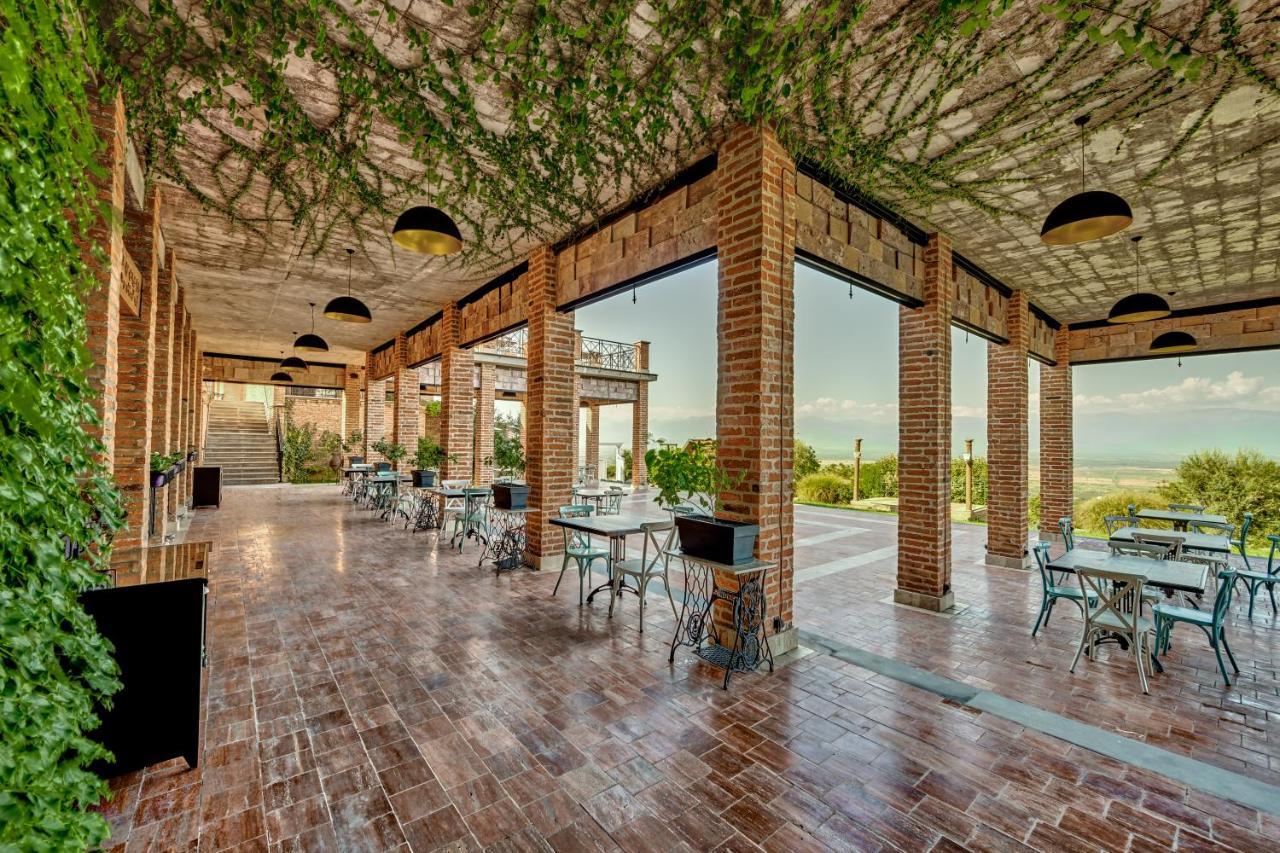 Ampelo Resort Kardanakhi Extérieur photo