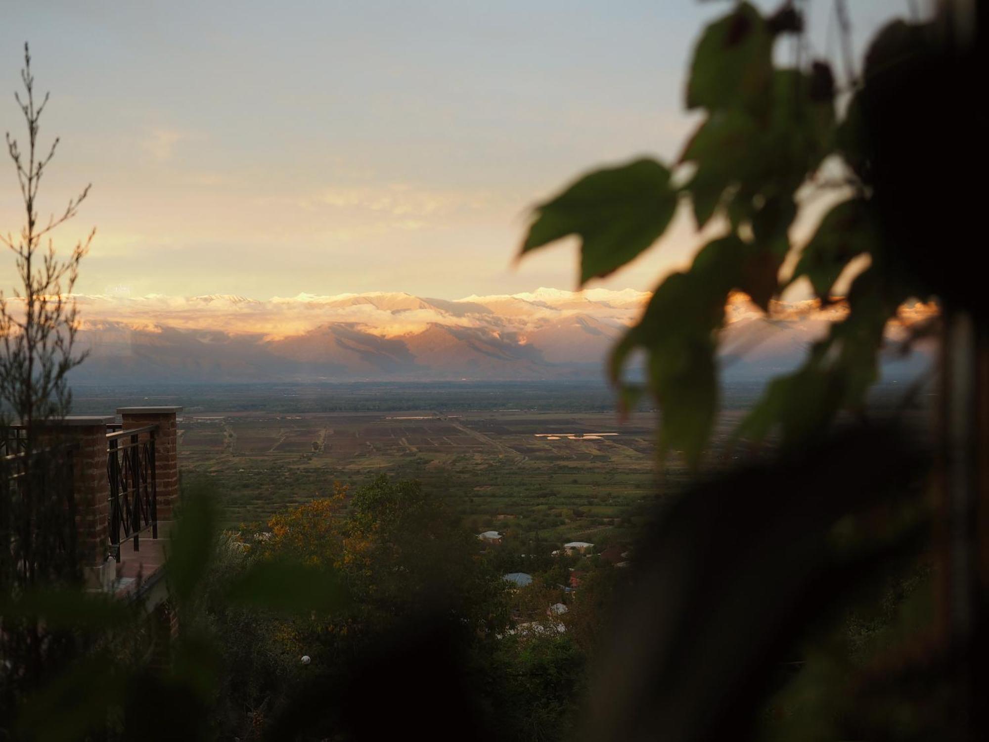 Ampelo Resort Kardanakhi Extérieur photo